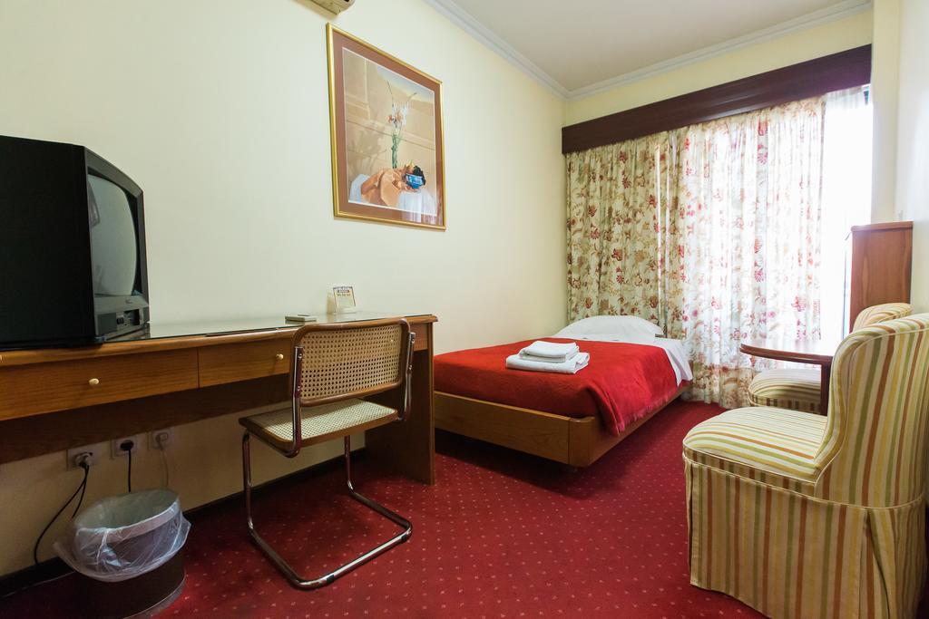 Grand Hotel Larissa Zewnętrze zdjęcie